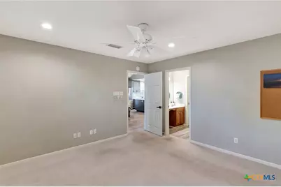 612 W Jackson Avenue, Port O'Connor, TX 77982 - Photo 14