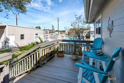612 W Jackson Avenue, Port O'Connor, TX 77982 - Photo 28