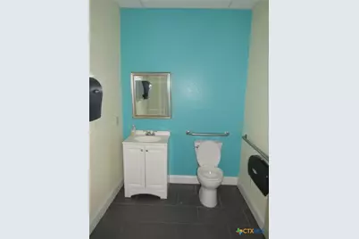 116 E Veterans Memorial Boulevard #E, Harker Heights, TX 76548 - Photo 8