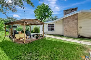 3403 E Rio Grande St, Victoria, TX 77901 - Photo 42