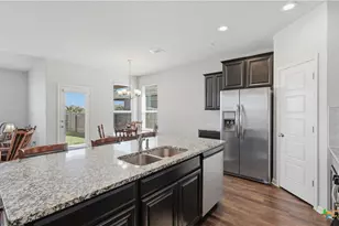 424 Agave Flats Dr, New Braunfels, TX 78130 - Photo 8