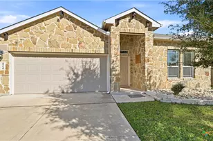 424 Agave Flats Dr, New Braunfels, TX 78130 - Photo 1