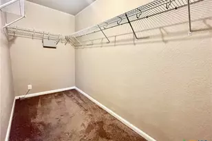 738 Great Oaks Dr, New Braunfels, TX 78130 - Photo 16