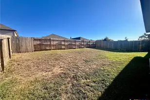 738 Great Oaks Dr, New Braunfels, TX 78130 - Photo 26