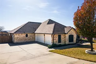 1420 Gomer Ln, Harker Heights, TX 76548 - Photo 2