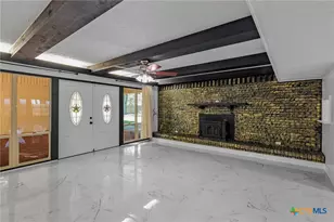 608 Berwick St, Victoria, TX 77904 - Photo 8