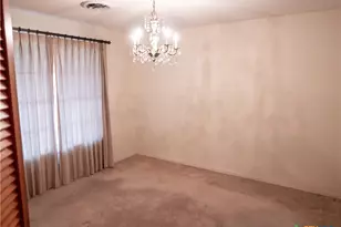 301 Birchwood Dr, Victoria, TX 77901 - Photo 20