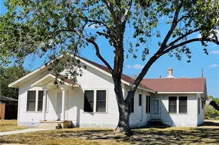 302 W French St, Cuero, TX 77954 - Photo 1