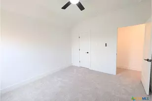 1005 Easy Gruene, New Braunfels, TX 78130 - Photo 8