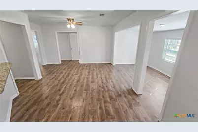 1717 E Mesquite Lane, Victoria, TX 77901 - Photo 18