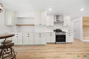 921 Indian Trail, Harker Heights, TX 76548 - Photo 12