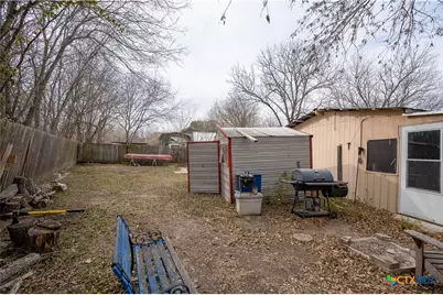 1114 Woodlawn Street, Lockhart, TX 78644 - Photo 24