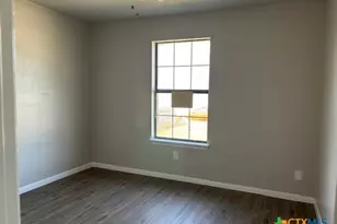 2404 Hidden Hill Dr, Killeen, TX 76543 - Photo 10