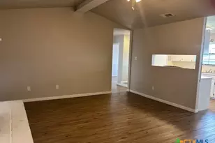 2404 Hidden Hill Dr, Killeen, TX 76543 - Photo 4