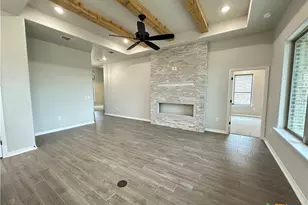 8824 Glade Dr, Temple, TX 76502 - Photo 6