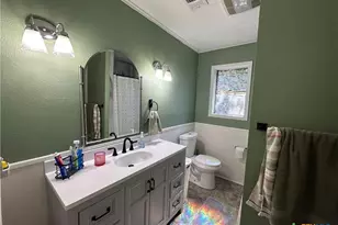 103 Oxford St, Victoria, TX 77904 - Photo 16