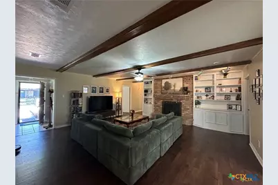 103 Oxford Street, Victoria, TX 77904 - Photo 8