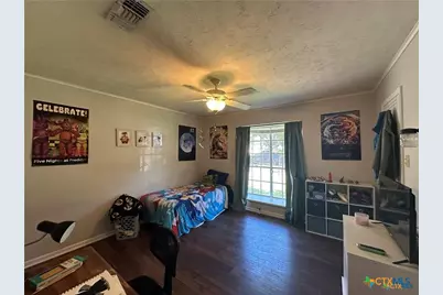 103 Oxford Street, Victoria, TX 77904 - Photo 14