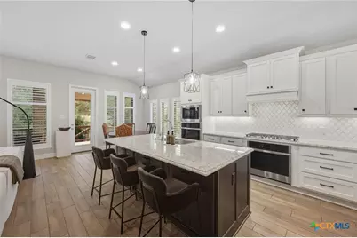 422 Bridle Trail, New Braunfels, TX 78132 - Photo 10