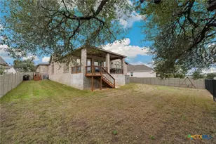 422 Bridle Trl, New Braunfels, TX 78132 - Photo 28