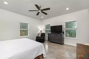 446 W Overlook Dr, Canyon Lake, TX 78133 - Photo 24