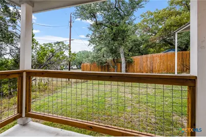 446 W Overlook Drive, Canyon Lake, TX 78133 - Photo 10