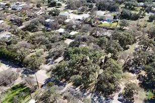 1248 Edwards Blvd, New Braunfels, TX 78132 - Photo 4