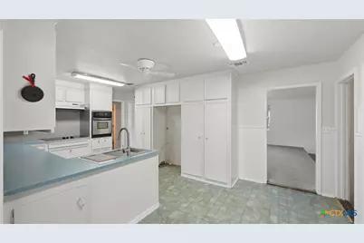 1248 Edwards Boulevard, New Braunfels, TX 78132 - Photo 28