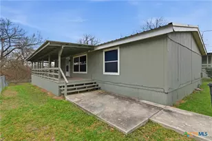 560 Canal Ln, New Braunfels, TX 78130 - Photo 6