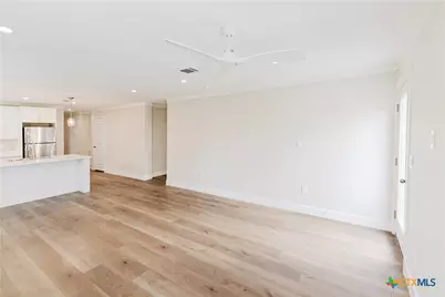 404 Bridge Street, Cuero, TX 77954 - Photo 40