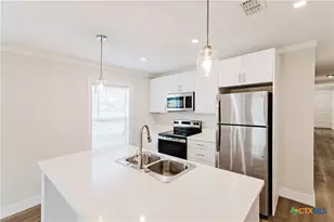 404 Bridge St, Cuero, TX 77954 - Photo 44