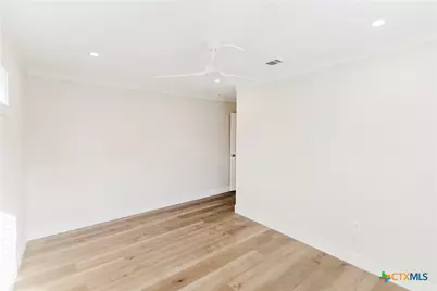 404 Bridge Street, Cuero, TX 77954 - Photo 48