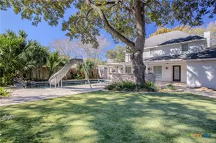 303 Turtle Rock Dr, Victoria, TX 77904 - Photo 44