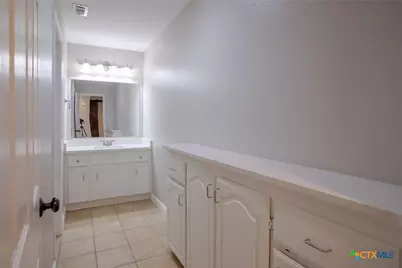 303 Turtle Rock Drive, Victoria, TX 77904 - Photo 30