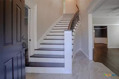 303 Turtle Rock Drive, Victoria, TX 77904 - Photo 6