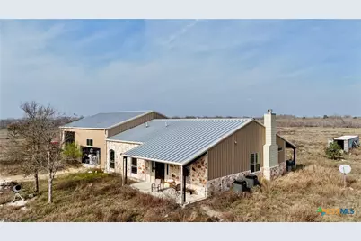 326 County Road 451, Waelder, TX 78959 - Photo 1