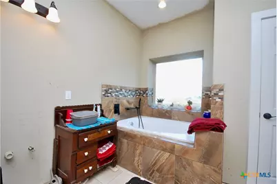 326 County Road 451, Waelder, TX 78959 - Photo 20