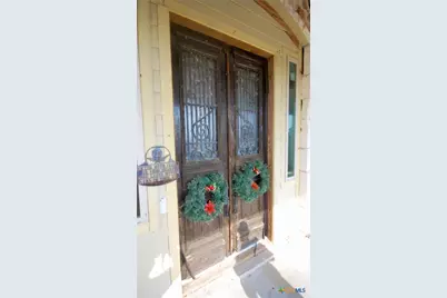 326 County Road 451, Waelder, TX 78959 - Photo 6