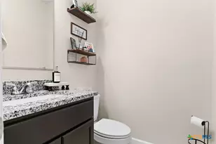 5712 Redfish Ct, Belton, TX 76513 - Photo 4