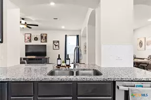 5712 Redfish Ct, Belton, TX 76513 - Photo 16