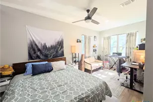 635 E Camp St, New Braunfels, TX 78130 - Photo 16