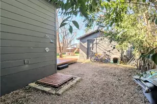 635 E Camp St, New Braunfels, TX 78130 - Photo 48