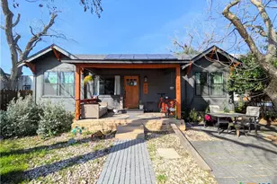 635 E Camp St, New Braunfels, TX 78130 - Photo 1