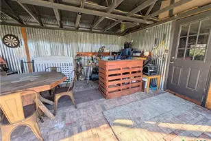 635 E Camp St, New Braunfels, TX 78130 - Photo 44