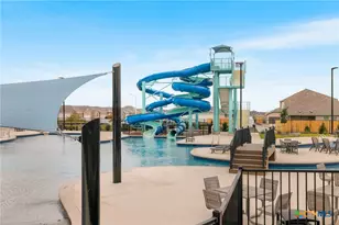 9058 Bowie Rdg, Seguin, TX 78155 - Photo 18