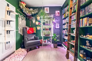 9058 Bowie Rdg, Seguin, TX 78155 - Photo 4