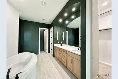 430 Dos Rios, Morgans Point Resort, TX 76513 - Photo 8