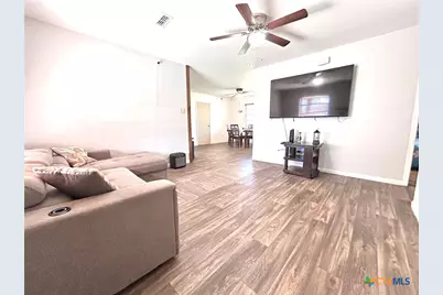 305 Carothers Street, Copperas Cove, TX 76522 - Photo 8