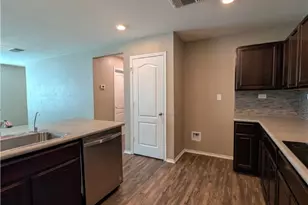 2096 Brandywine, New Braunfels, TX 78130 - Photo 18