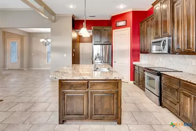 204 Auburn Hill, Victoria, TX 77904 - Photo 6